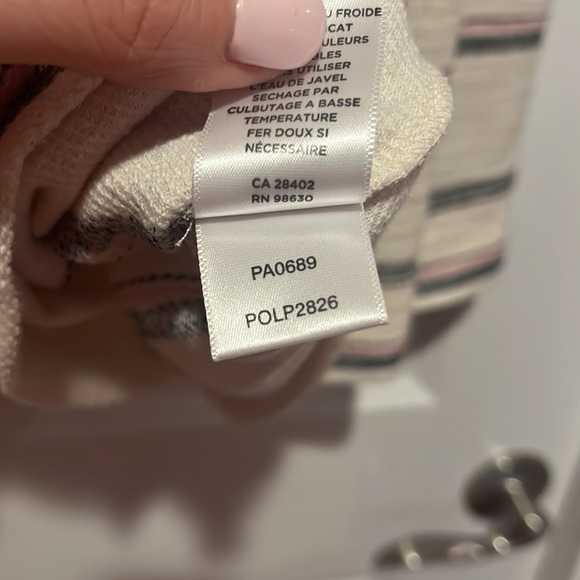 Lilla P Split neck dress New with tags size small - Picture 5 of 6